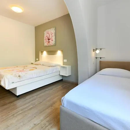 Dolores Apartment